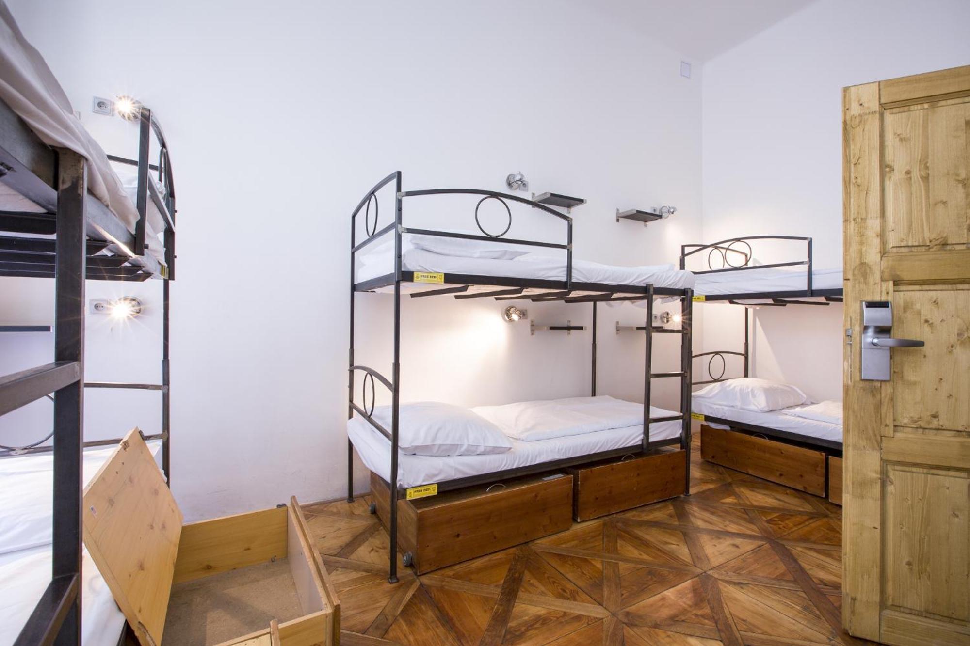 Sophie'S Hostel Prague Bilik gambar
