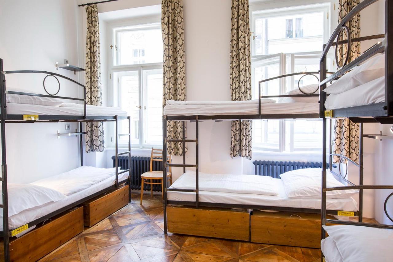Sophie'S Hostel Prague Luaran gambar